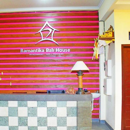 Ramantika Bali House Hotel Jimbaran Kamer foto