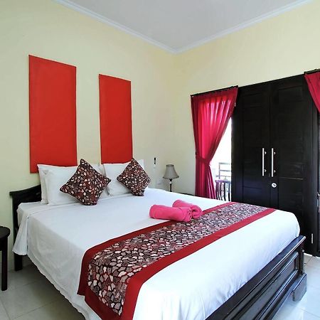 Ramantika Bali House Hotel Jimbaran Buitenkant foto