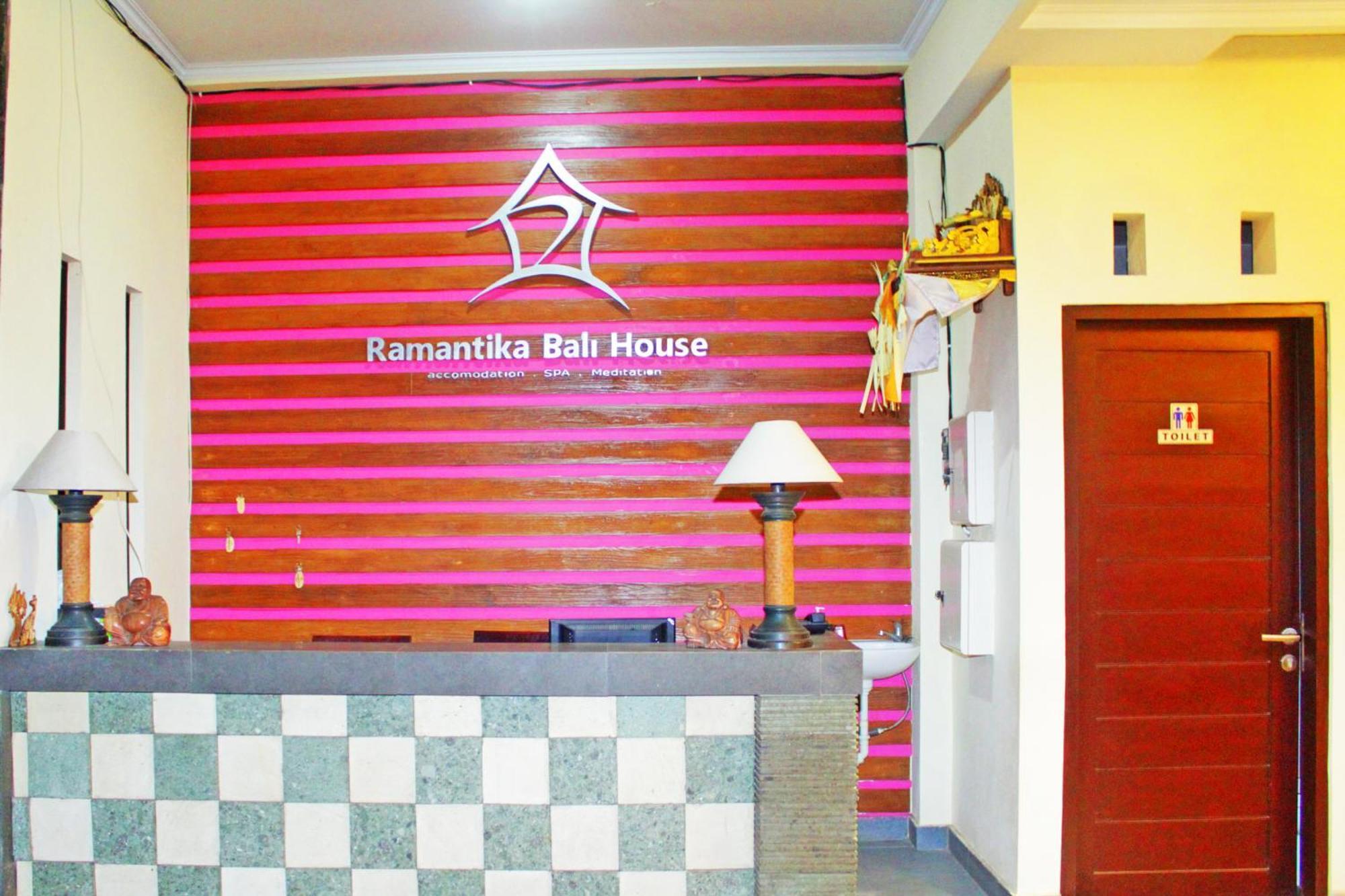 Ramantika Bali House Hotel Jimbaran Kamer foto